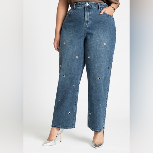 Eloquii Jeans with Grommet Detailing - Picture 3 of 4